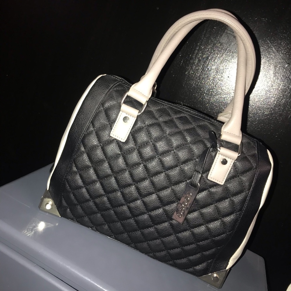 Purse - Picture 3 of 3